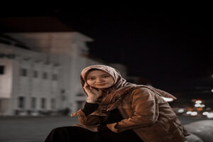 आये जो वो तो