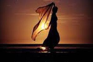 gazal me tera charcha nahi hone dete