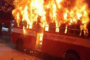 is bahte hue lahoo me